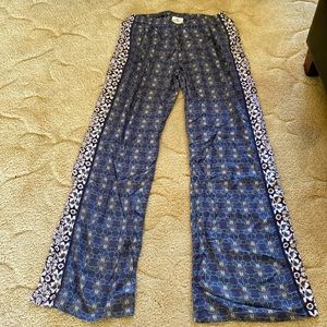 O’Neill flowy pants size medium multi color